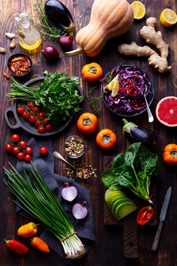 Caption Global Dietary Patterns Need To Move Towards More Plant Heavy Diets Credit Annapustynnikova
